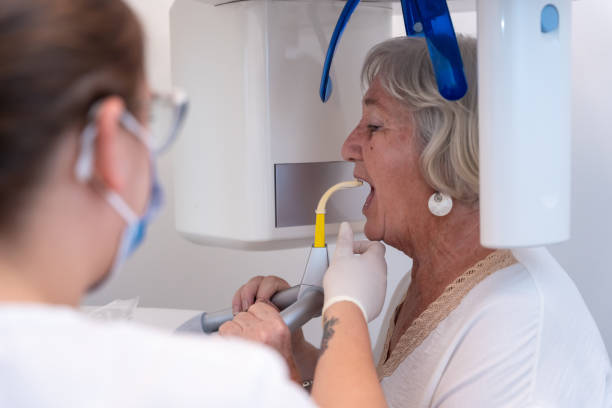 Best Emergency Dental Services for Seniors in New Lebanon, OH
